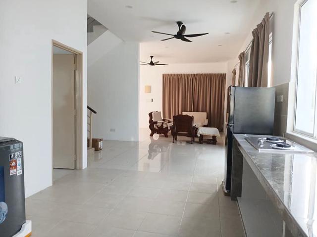 Villa Mutira Indah 2stry Terrace Fully Furnished For Rent