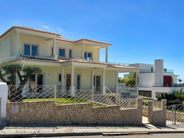 Villa na encosta da Orada em 1.000 m2 de área privada 275m² Albufeira e olhos de água