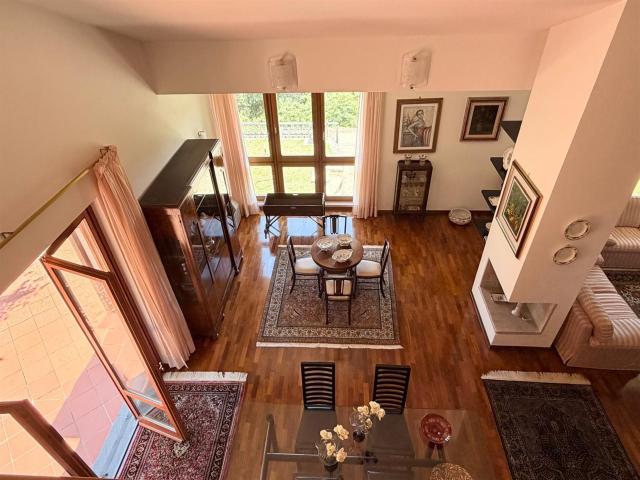 Villa Narni 350m² Narni