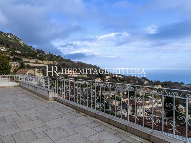 Villa néo provençale Vue mer Près de Village La Turbie 237m² La Turbie