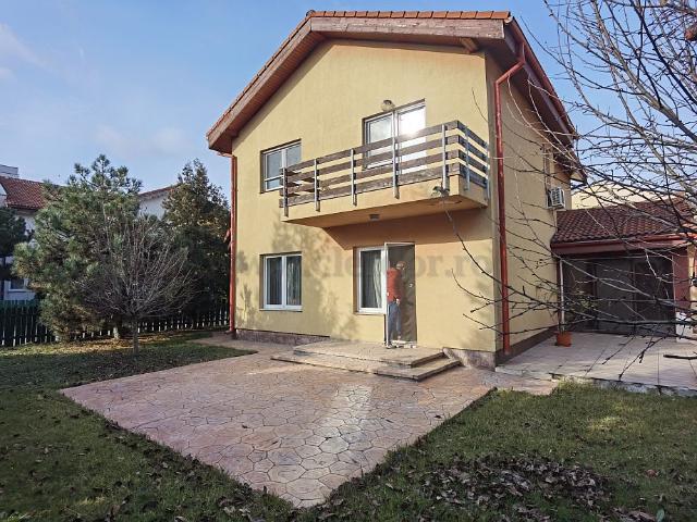 Villa near OMV Pipera