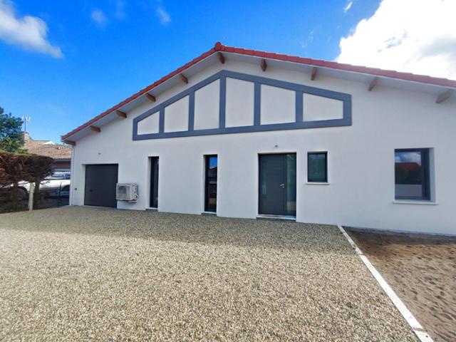 VILLA NEUVE 5 PIECES 150 m2