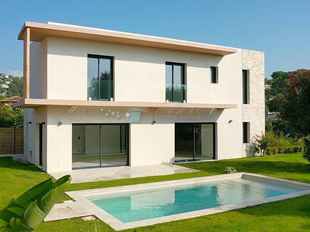 Villa neuve 155 m² Mougins avec piscine et frais de notaire. 155m² Mougins