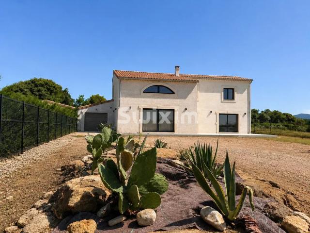 Villa neuve avec vue exceptionnelle et prestations haut de gamme