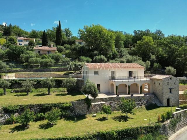 Villa neuve avec vue panoramique Seillans