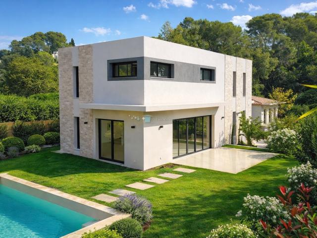 Villa neuve contemporaine de 170 m² avec piscine Mougins FNR 170m² Mougins