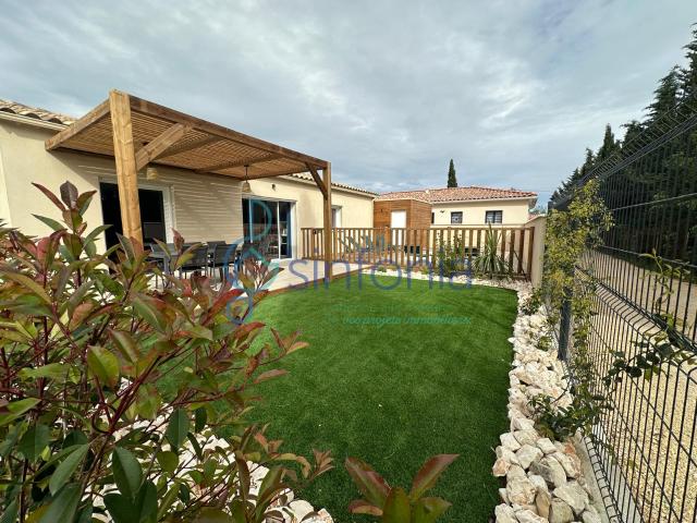 Villa neuve de plain pied avec piscine Location vide à l'année