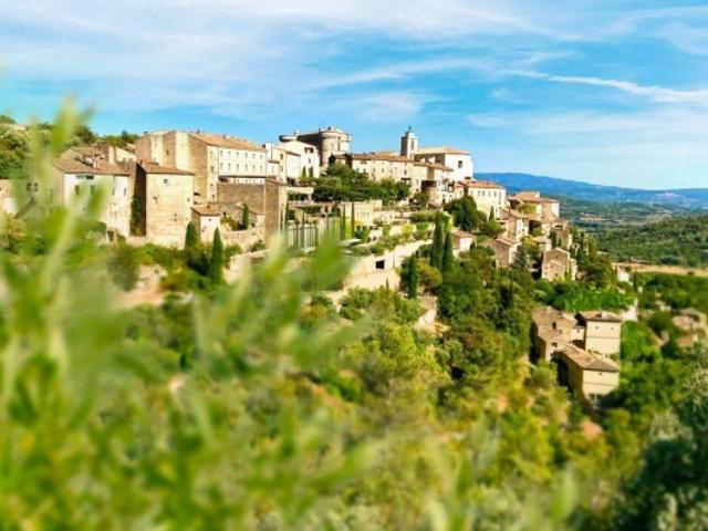 Villa neuve de standing à Gordes