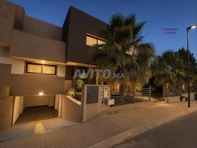 Villa neuve face British School of Casablanca