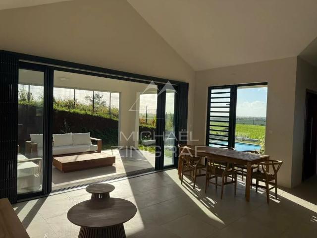 Villa neuve meublée avec vue dégagée à Belle Vue Harel