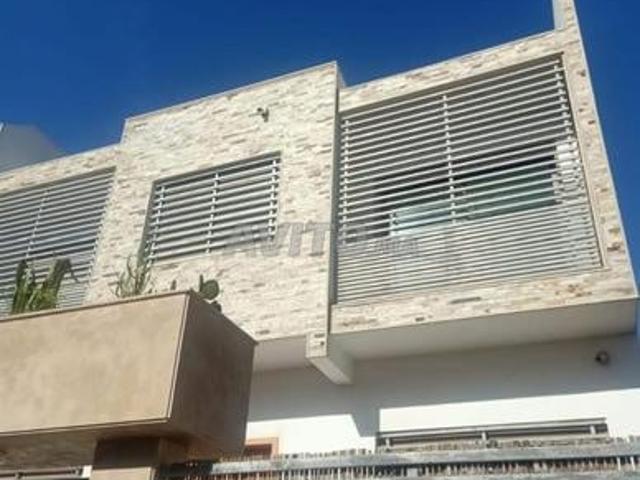 Villa neuve moderne à vendre à Oulfa
