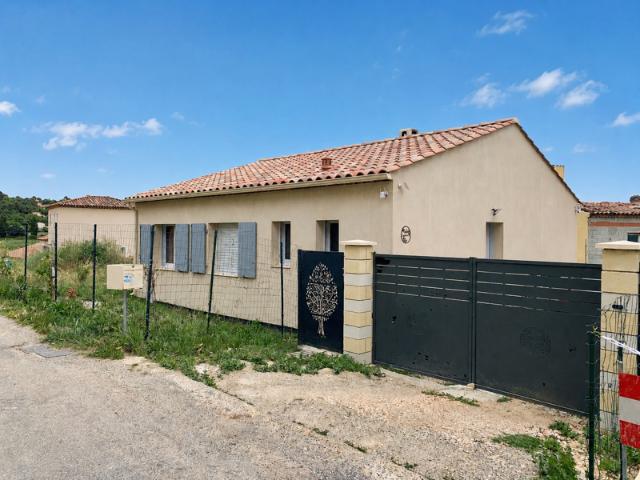 Villa neuve plain pied 3 chambres à Tavernes