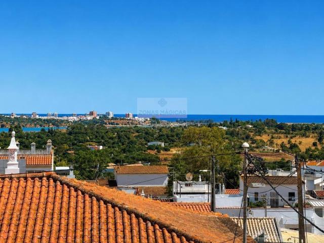 Villa Nova em Portimão com Espaço Amplo 120m² Mexilhoeira Grande