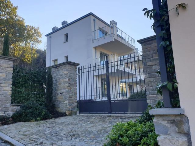 Villa o villino di 507 m2 a Firenze 507m² Firenze