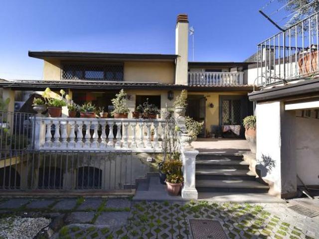 Villa o villino in vendita a Catania, San Giovanni Galermo