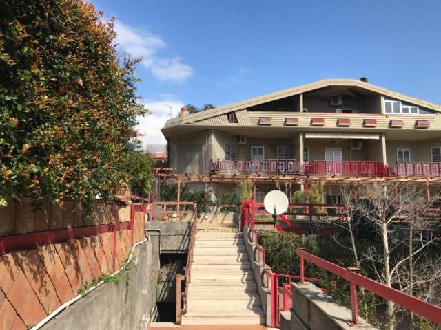 Villa o villino in vendita a Sant'Agata li Battiati