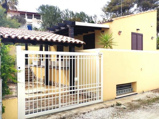 Villa o villino Menfi. Rif.: CNT 229 34/2026VRG