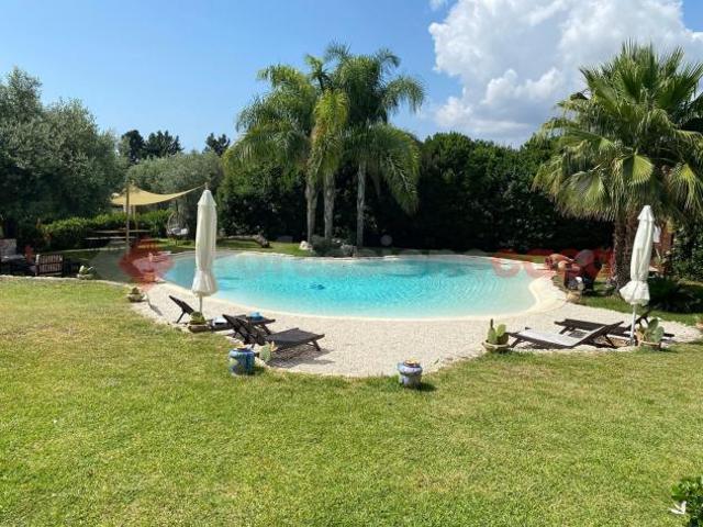 Villa o villino Siracusa. Rif.: Cod. rif 3329026ARG