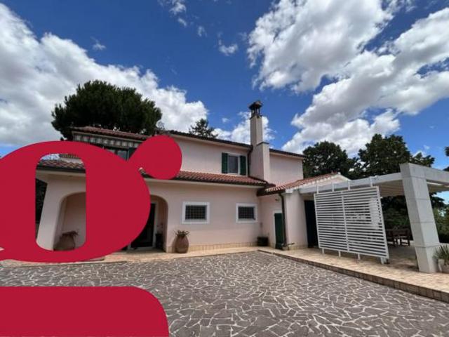 Villa o villino Recanati. Rif.: V 1619MALVRG