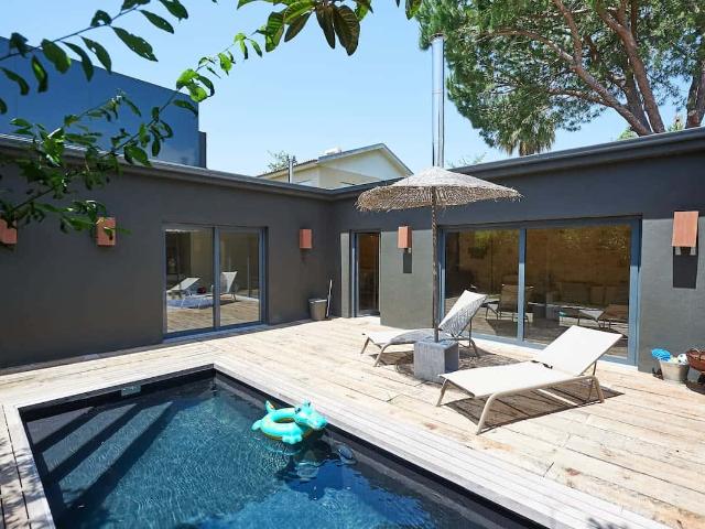 Villa Oasis splash pool, Cascais