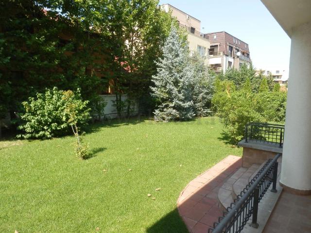 Villa on Iancu Nicolae