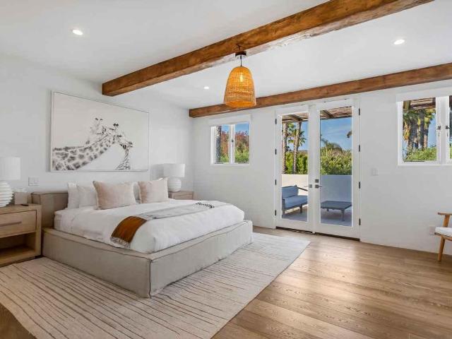 Villa on sale in Malibu Ref 109094 | dreamo. Ch