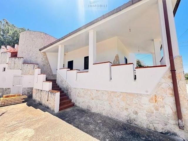 Villa panoramica in vendita a Carovigno V9 180m² Carovigno