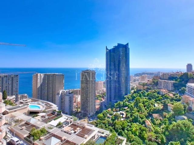 Villa Paradiso vaste quatre pièces de 114,69 m² avec terrasse panoramique de 20,67 m², vue Monaco et espace SPA