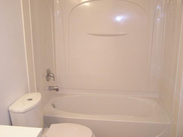Villa Paulina 2 Bedroom Apartment for Rent at 909 Market St, Victoria, BC V8T 2E7 Hillside Quadra