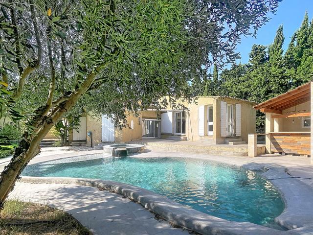 Villa Pelissanne 5 pièce s 156 m2