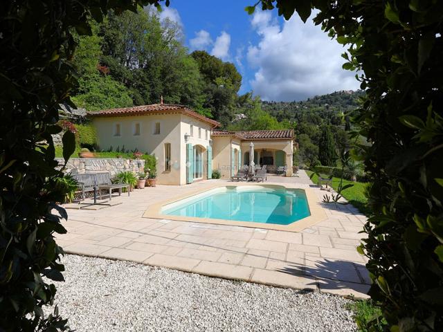 Villa Peymeinade 167 m² avec piscine et vue degagée 167m² Peymeinade