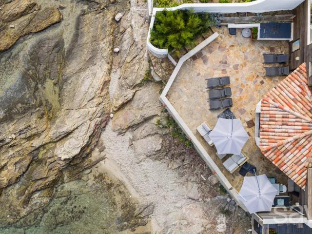 Villa pied dans l’eau à Sainte Maxime