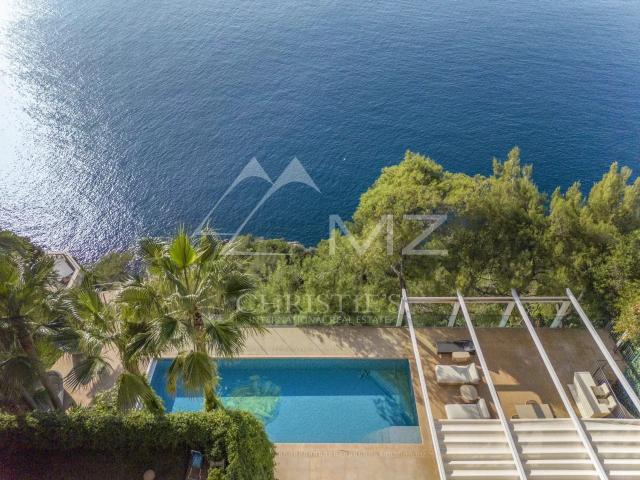 Villa Pieds Dans L'eau À Saint Jean Cap Ferrat 677m² Saint Jean Cap Ferrat