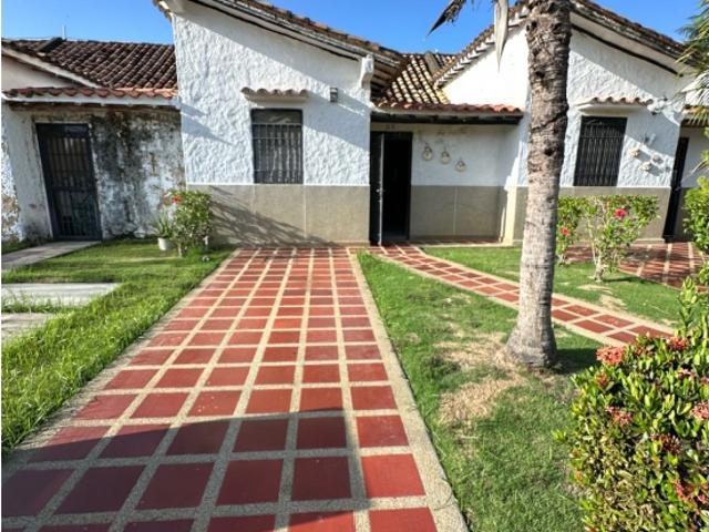VILLA PLAYERA HIGUEROTE