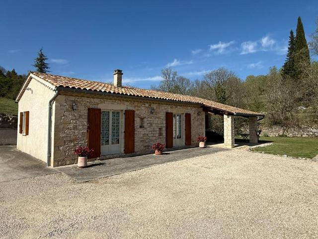 Villa plain pied avec piscine