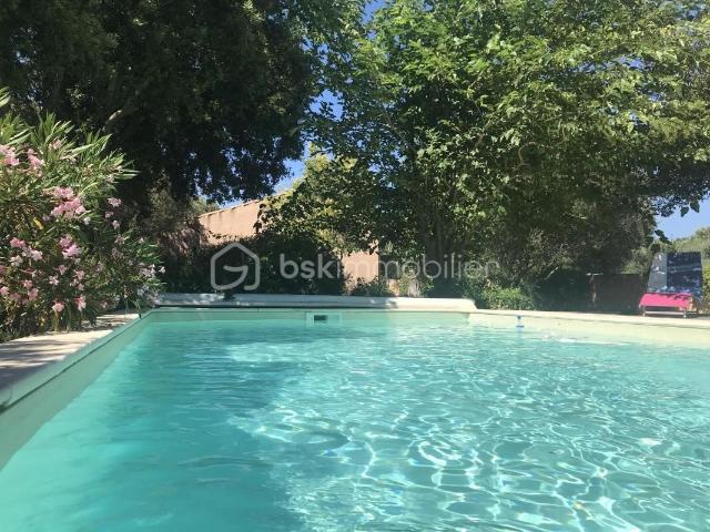 VILLA PLAIN PIED AVEC PISCINE BONIFACIO