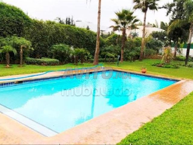 Villa plain pied à vendre Souissi Rabat