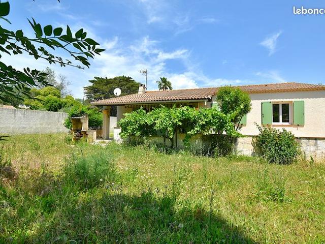 Villa plain pied sur terrain de 638m²