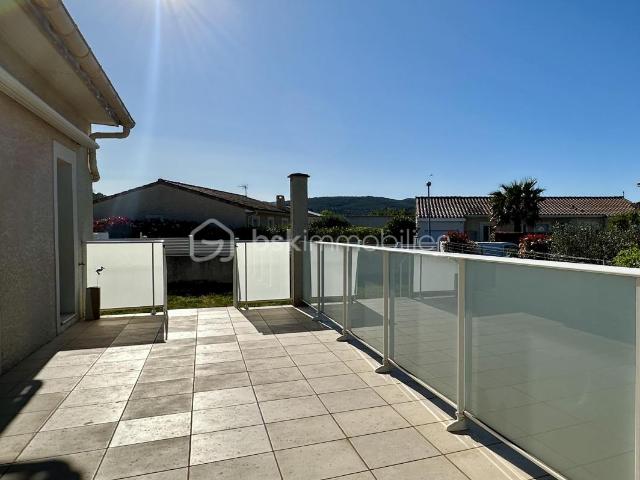 VILLA PLAIN PIED 112M² 3 CHAMBRES GARAGE
