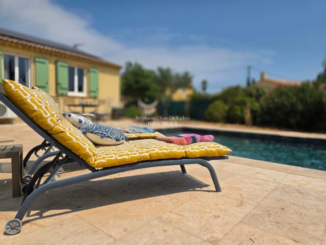 Villa plain pied 3 chambres garage piscine
