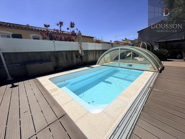 VILLA PLEIN PIED AVEC PISCINE