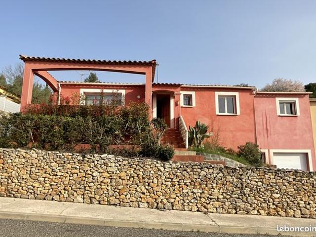 VILLA PLP, 6 pièces, 5 chambres, garage