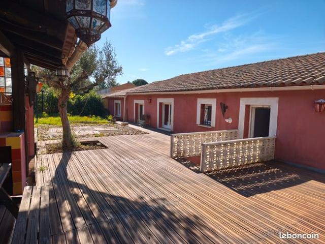 VILLA PLP, 6 pièces, garage
