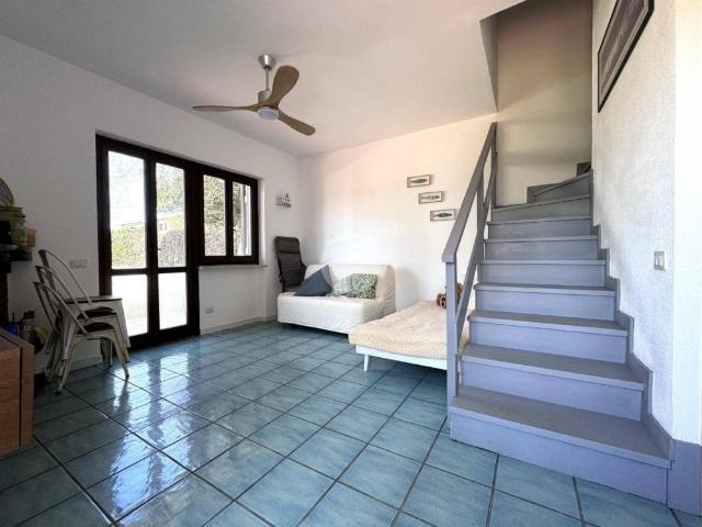 Villa plurifamiliare via Cariddi 6, Centro, Sabaudia