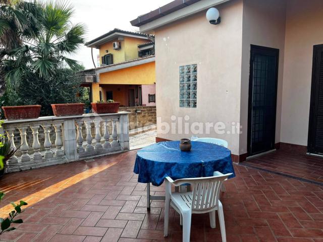 Villa plurifamiliare, buono stato, 85 m², Cerreto, Ladispoli