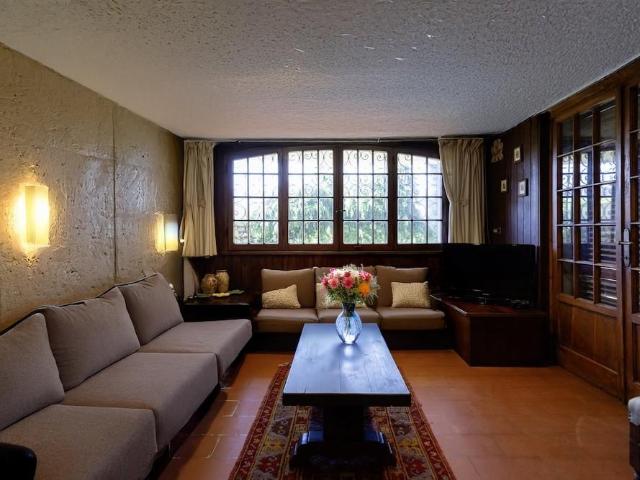 Villa plurifamiliare in vendita a Camaiore