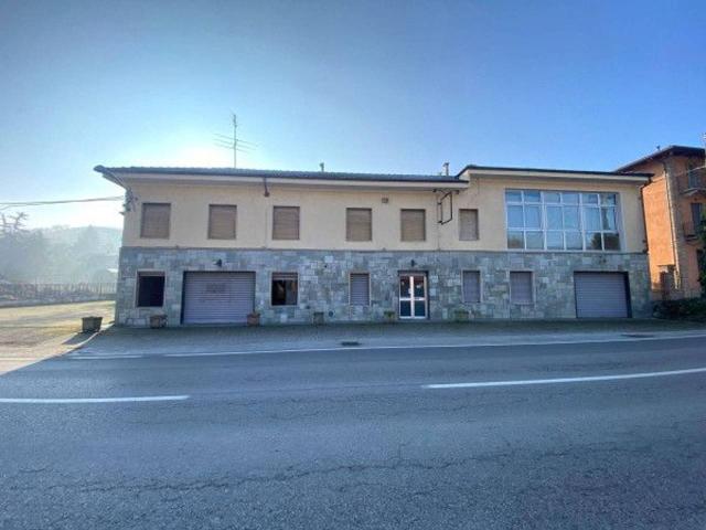 Villa plurifamiliare in vendita a San Damiano D'Asti