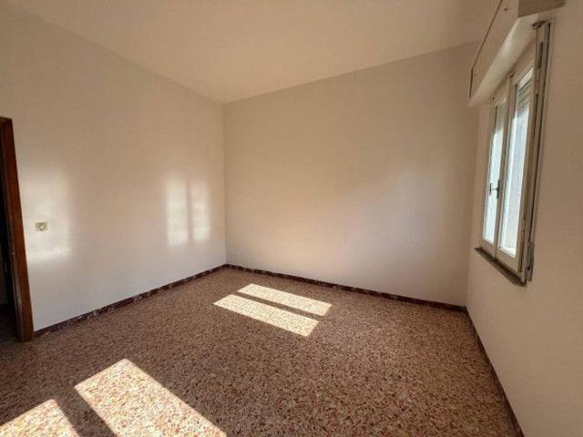 Villa plurifamiliare in vendita a Reggio Emilia