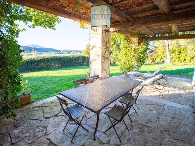 Villa plurifamiliare Località Poggio Cavalluciaro 33, Montalto di Castro