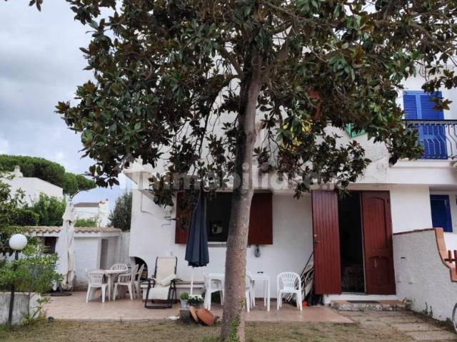 Villa plurifamiliare Orsa Maggiore 11, Litoranea Terracina San Felice, Terracina